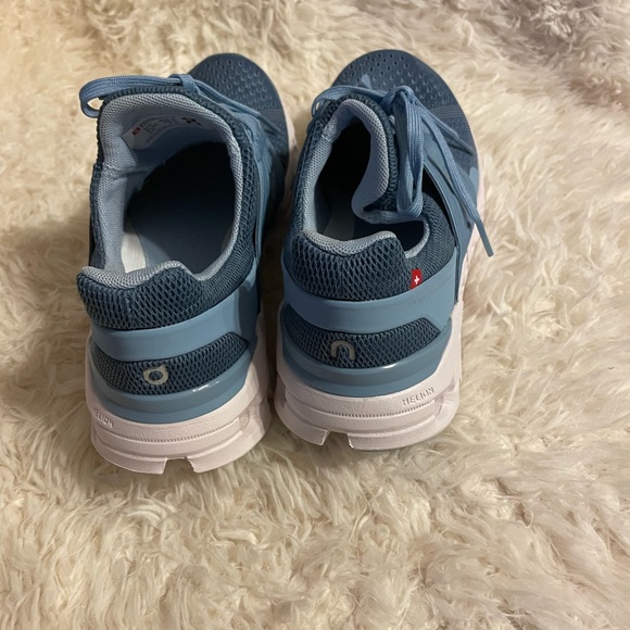 On Cloudswift Running Shoe - Picture 6 of 6